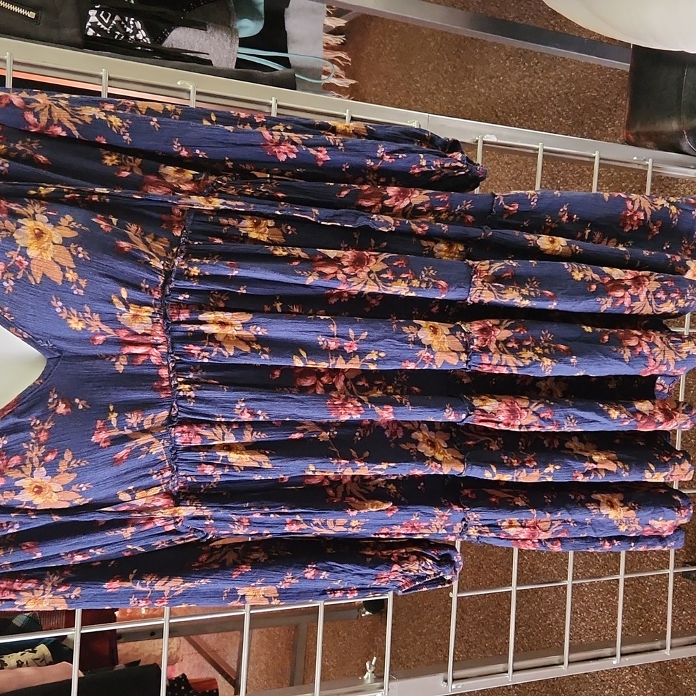 Large American Eagle mid dress women's